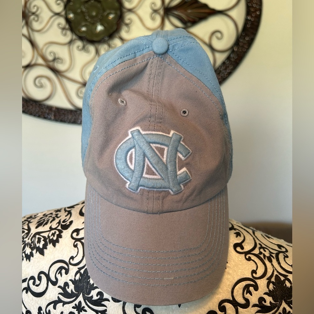 Carolina Tarheel hat